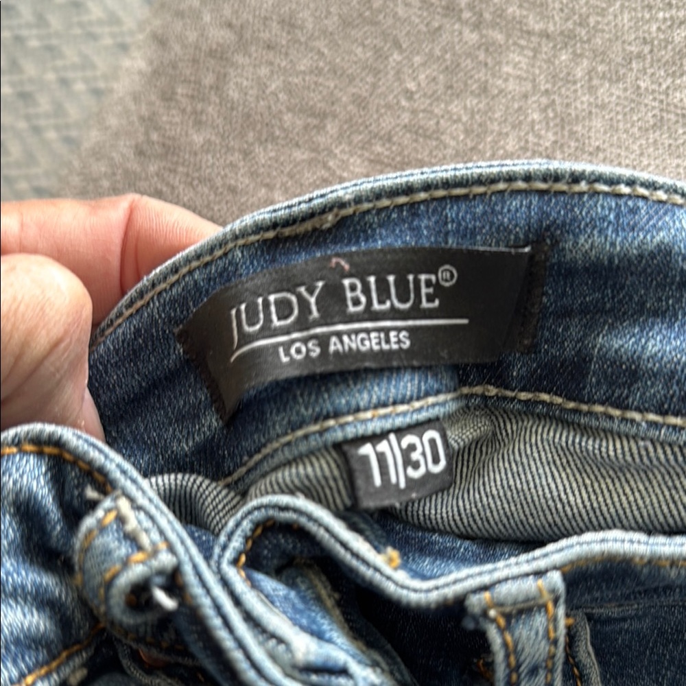 Judy Blue Women's Skinny Jeans in Deep Blue - Picture 3 of 4